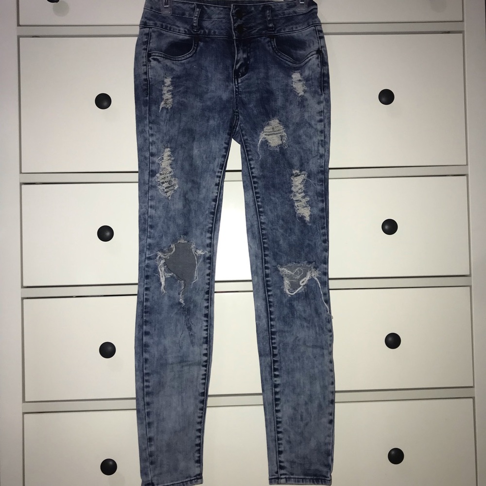 Ripped Jeans